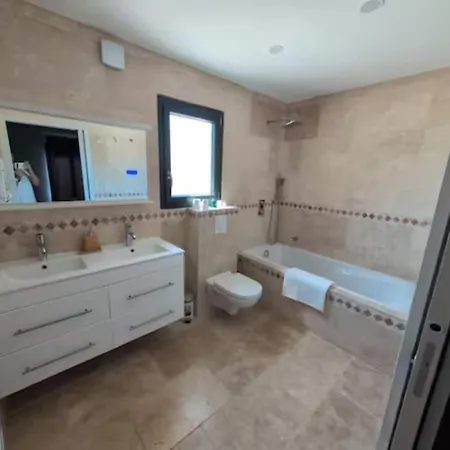 L'oasis De Saint-quentin Villa Saint-Quentin-la-Poterie